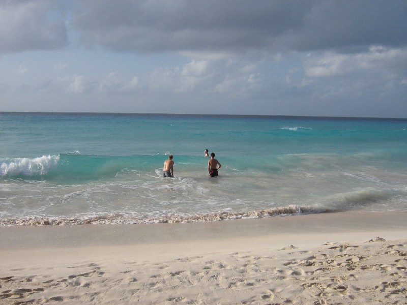 Image 2 of 43  -  89 kB